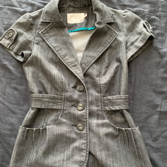 Dynamite Grey Button top - Picture 4 of 5